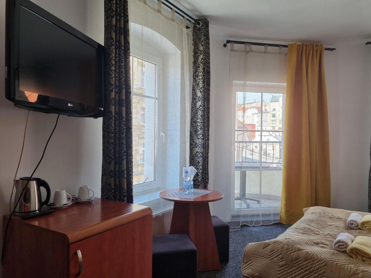Przy Zelaznym Moscie Bed & Breakfast Klodzko Exterior photo