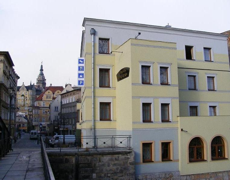 Przy Zelaznym Moscie Bed & Breakfast Klodzko Exterior photo
